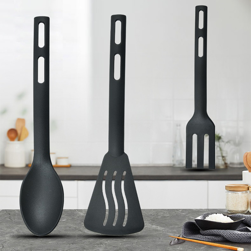 Camping Cooking And Eating Set - 1 قطعة مجموعة أواني جديدة تخدم
